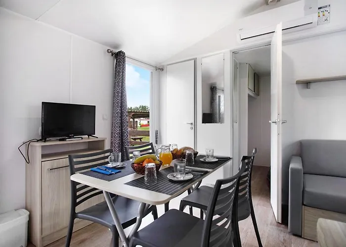 T2 I I- 15 Min From Nazare Pataias