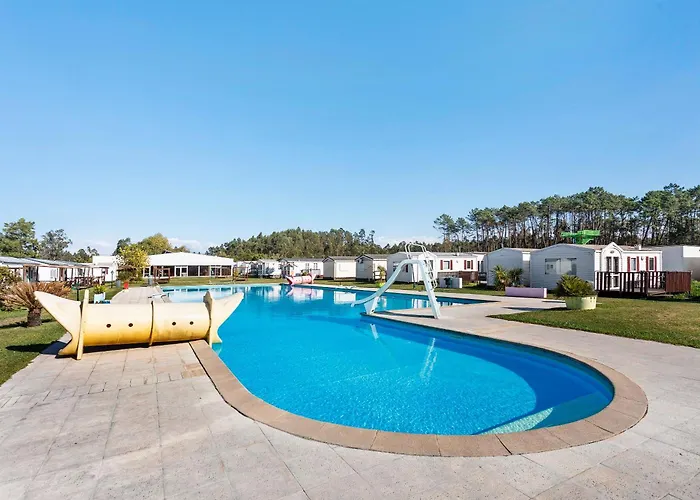 T2 I I- 15 Min From Nazare Chalé